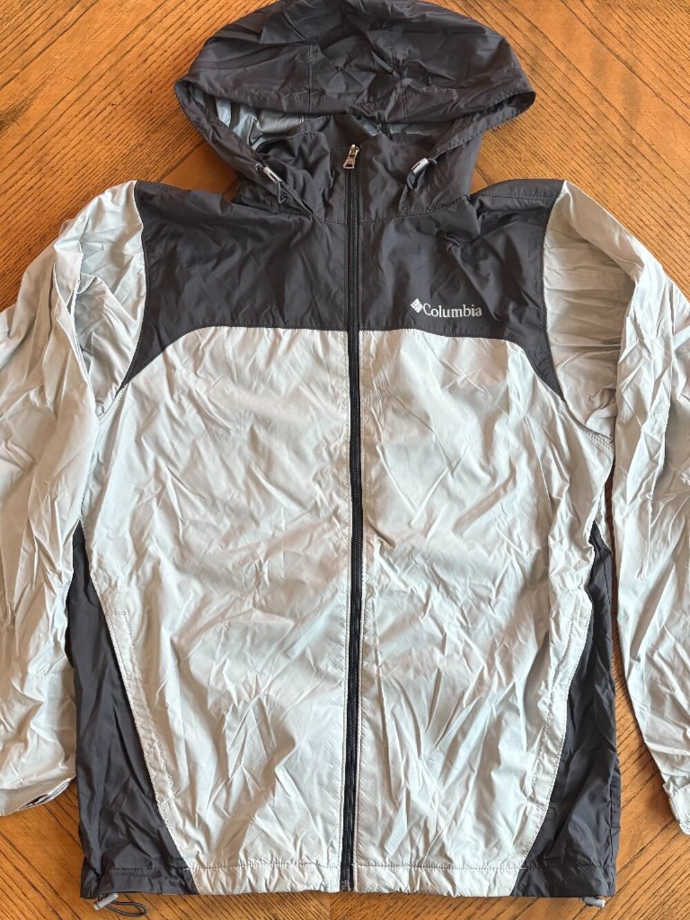 Columbia Silver & Charcoal Hooded Windbreaker Men's Small